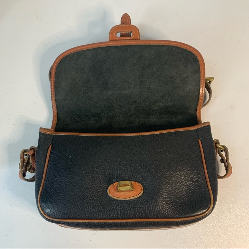 Dooney & Bourke Vintage All weather Leather Bag - Picture 10 of 15
